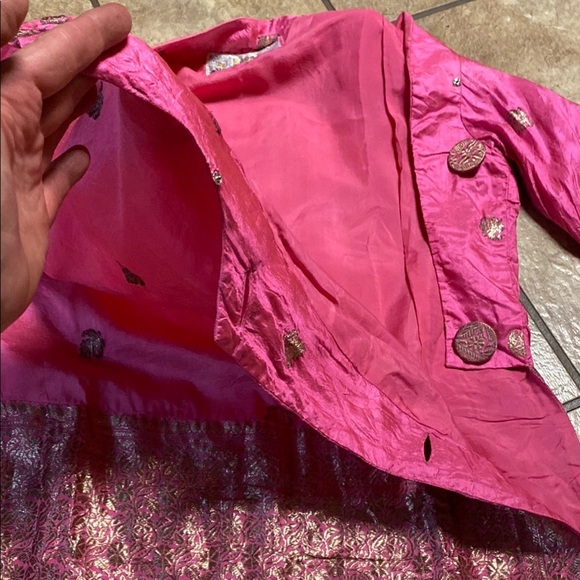 Vintage Silk Pink Top W/Gold Embroidered Details Old Money Elegant Timeless - Picture 14 of 14